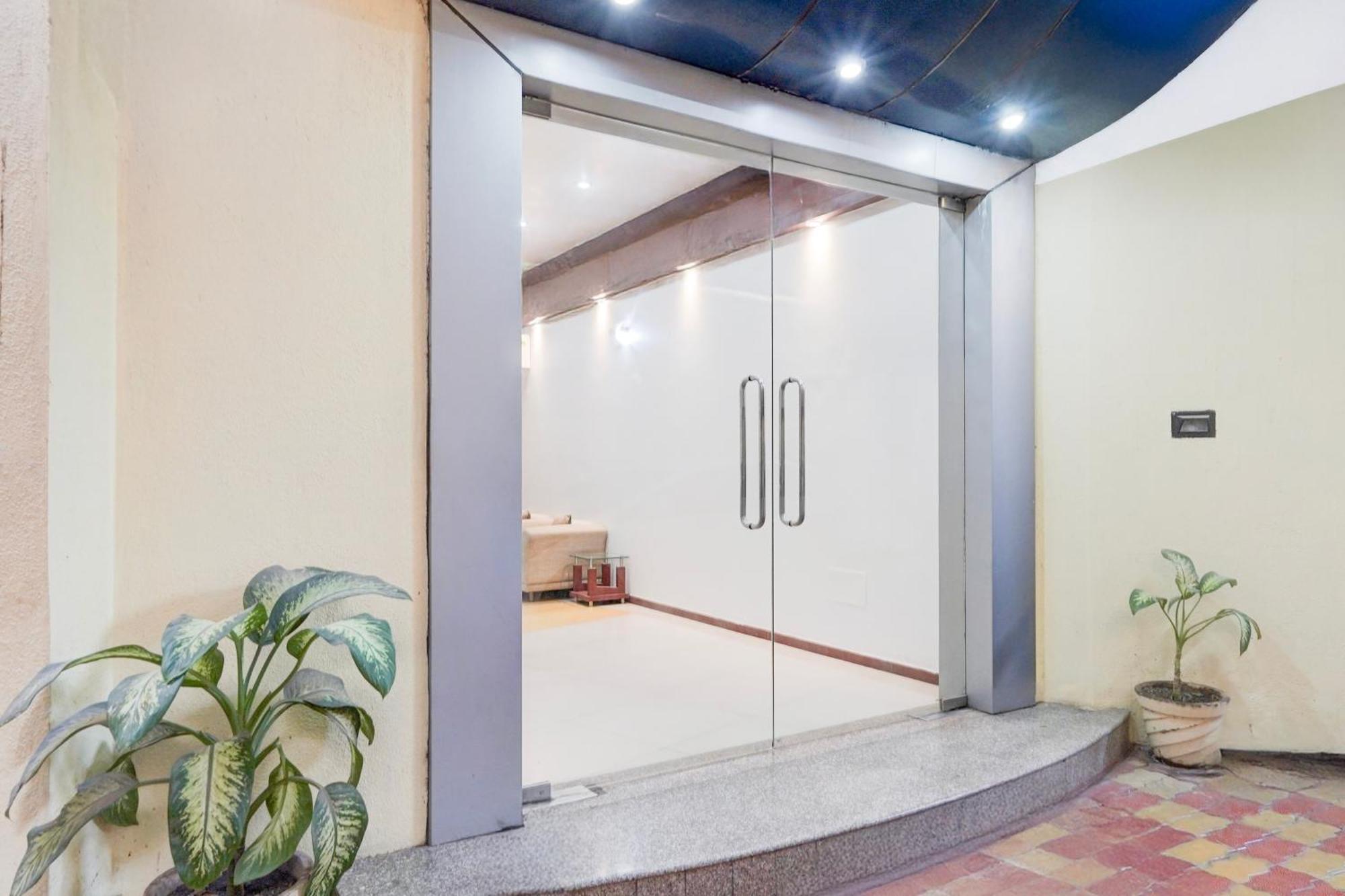 Super Townhouse Mg Road Porbandar Formerly Hotel Harmony エクステリア 写真
