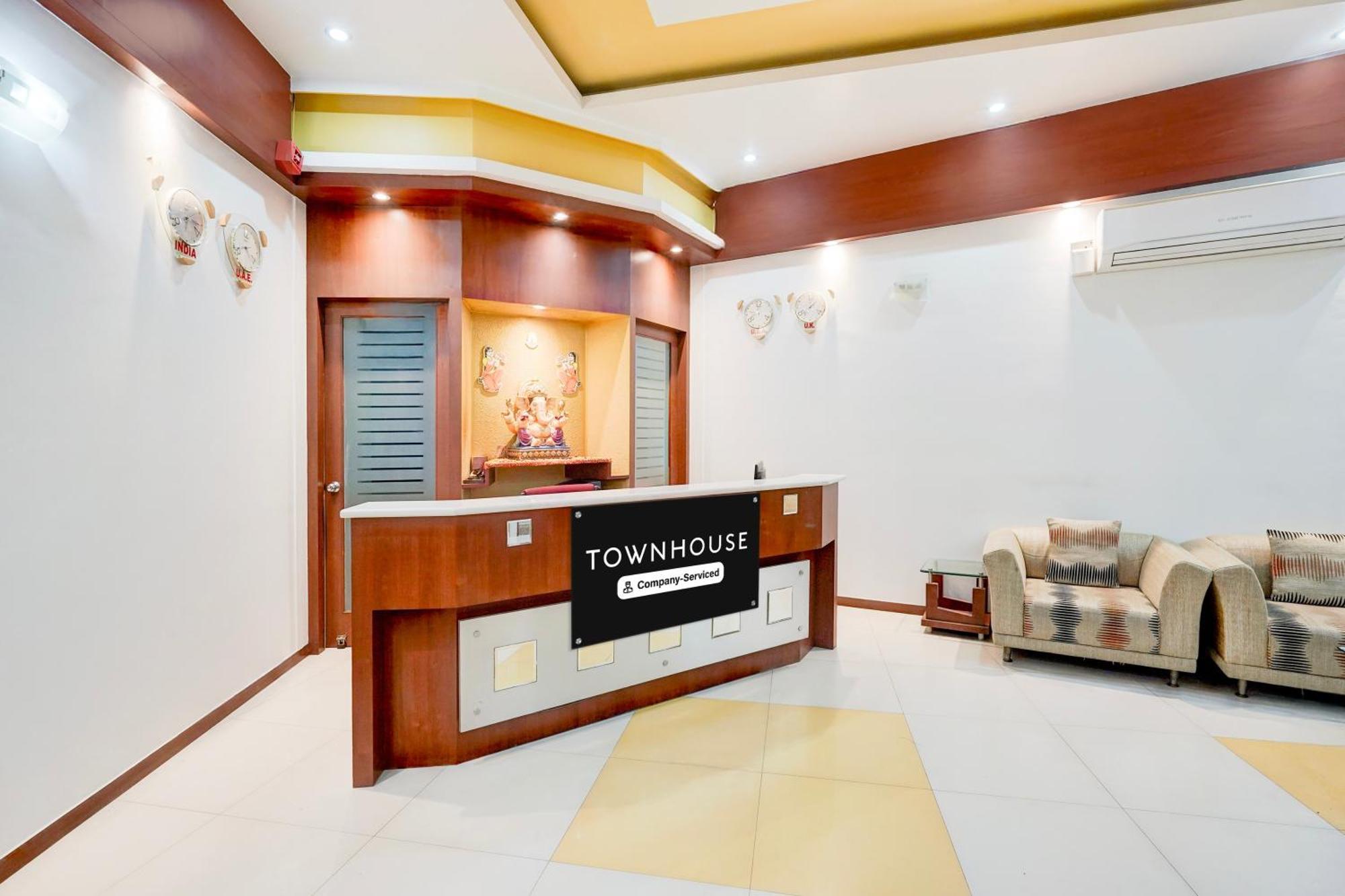 Super Townhouse Mg Road Porbandar Formerly Hotel Harmony エクステリア 写真