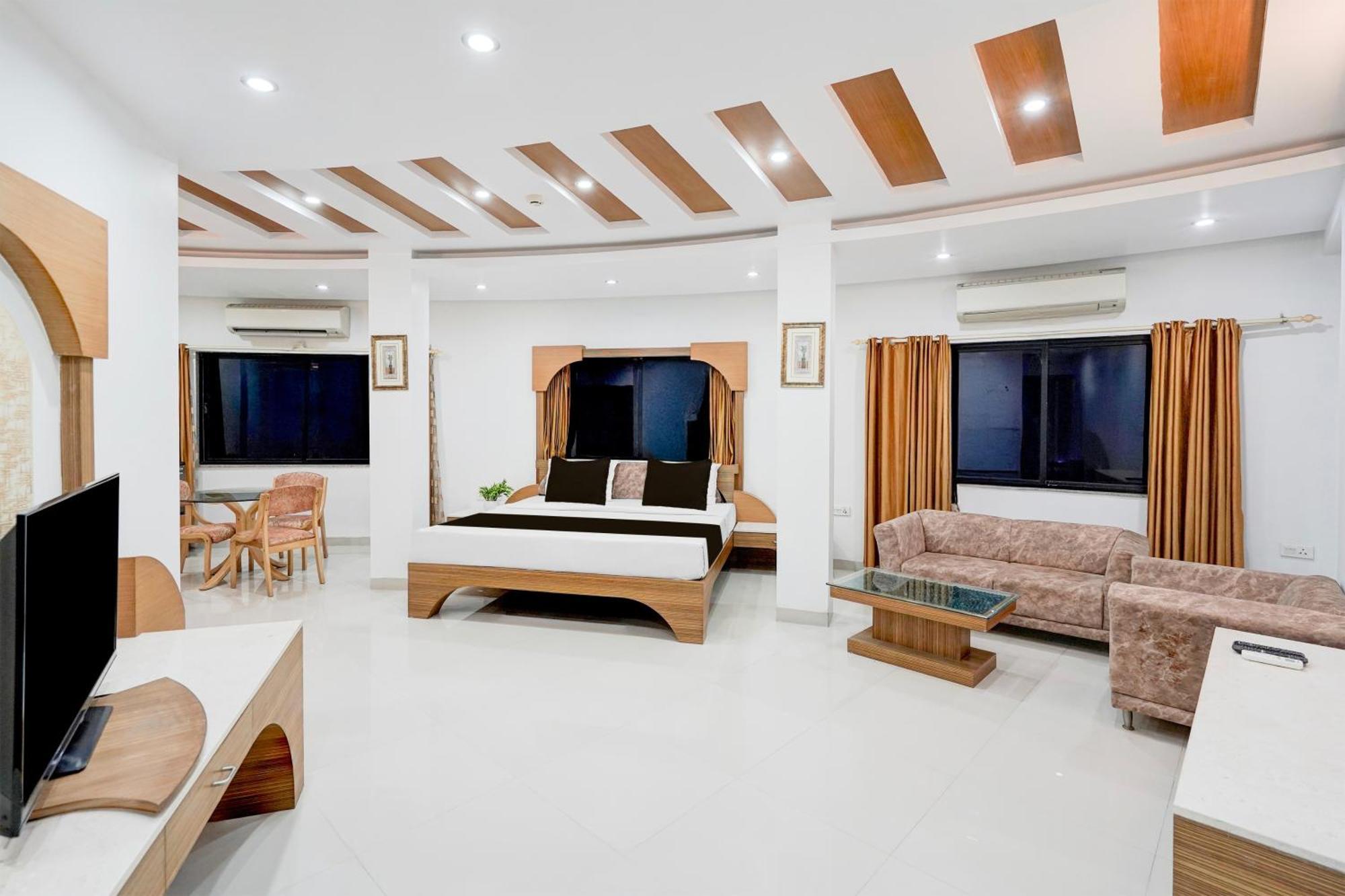 Super Townhouse Mg Road Porbandar Formerly Hotel Harmony エクステリア 写真